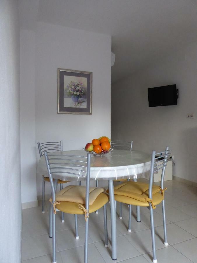 Apartment Viola Supetar Exteriér fotografie